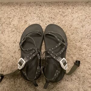 Chaco sandal worn a few times great for hiking in size six womens